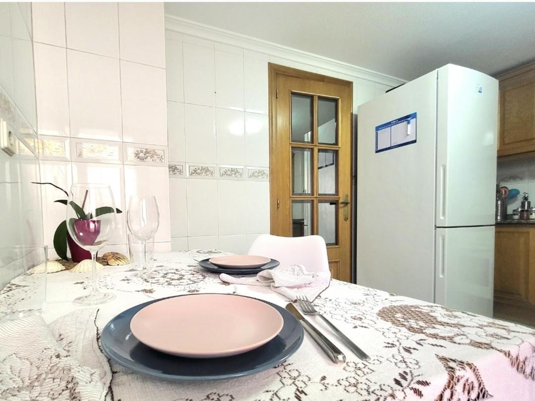 Апартаменти Amistosa, Habitacion Con Balcon, Alicante, Playa, Centro, Rambla, Mercado Екстер'єр фото