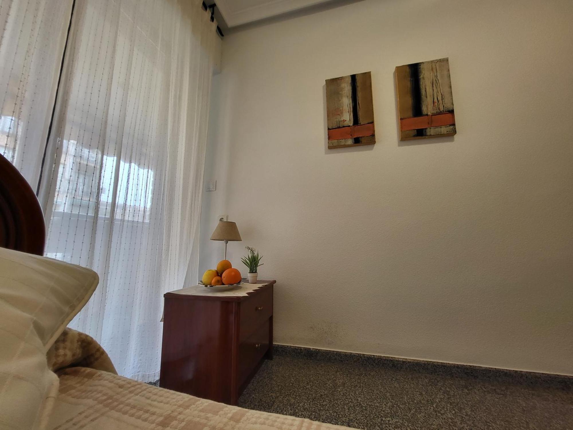 Апартаменти Amistosa, Habitacion Con Balcon, Alicante, Playa, Centro, Rambla, Mercado Екстер'єр фото